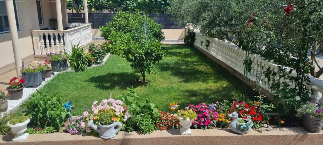 Apartmani Italo Biograd Na Moru Zewnętrze zdjęcie