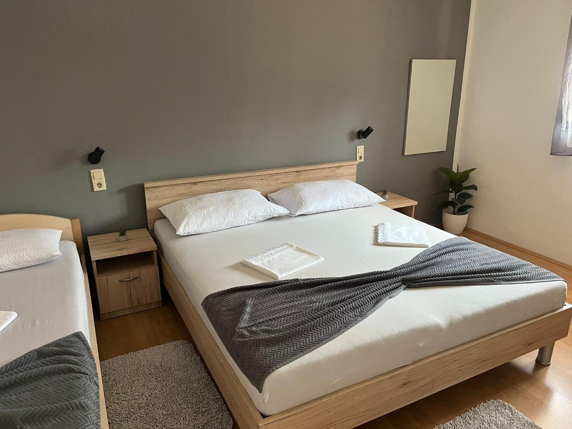 Apartmani Italo Biograd Na Moru Zewnętrze zdjęcie